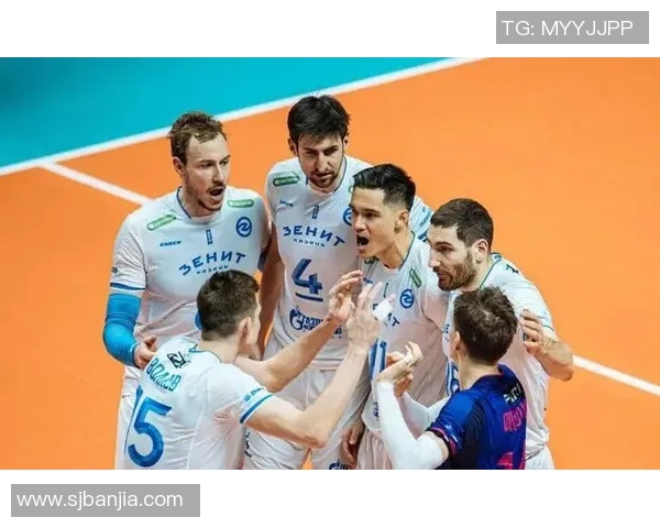 巴西男排与俄罗斯男排激战正酣谁能在国际赛场上笑到最后