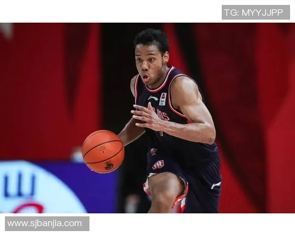 祝铭震的奋斗历程与音乐梦想：从小镇少年到舞台巨星的成长故事